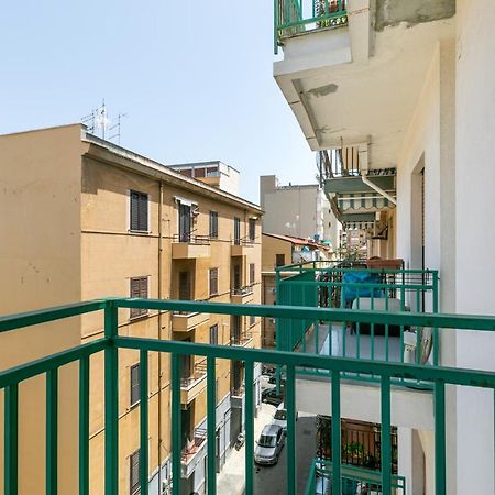 Villa Malfitano & Stazione Lolli Cozy Apartment Palermo Exterior photo